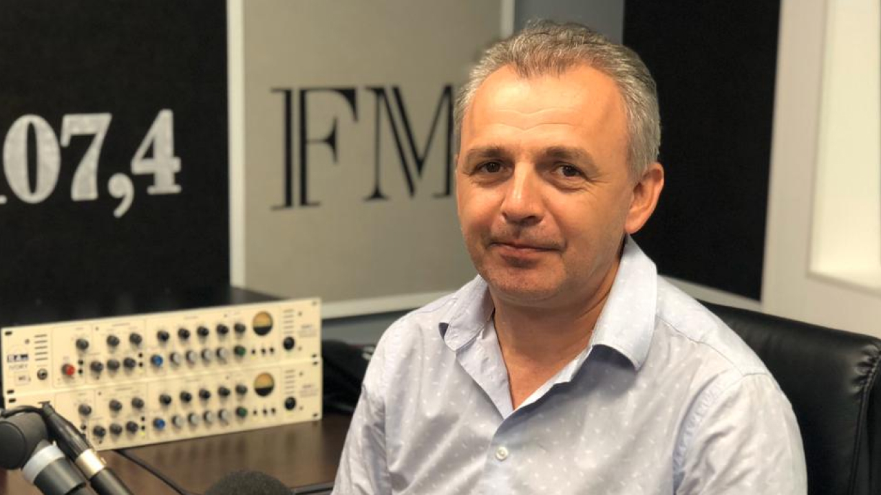 АЛЕКСАНДР МЫШИНСКИЙ: О необычной «крыше» в 90-х, секретах ритейла и Алисе Фрейндлих