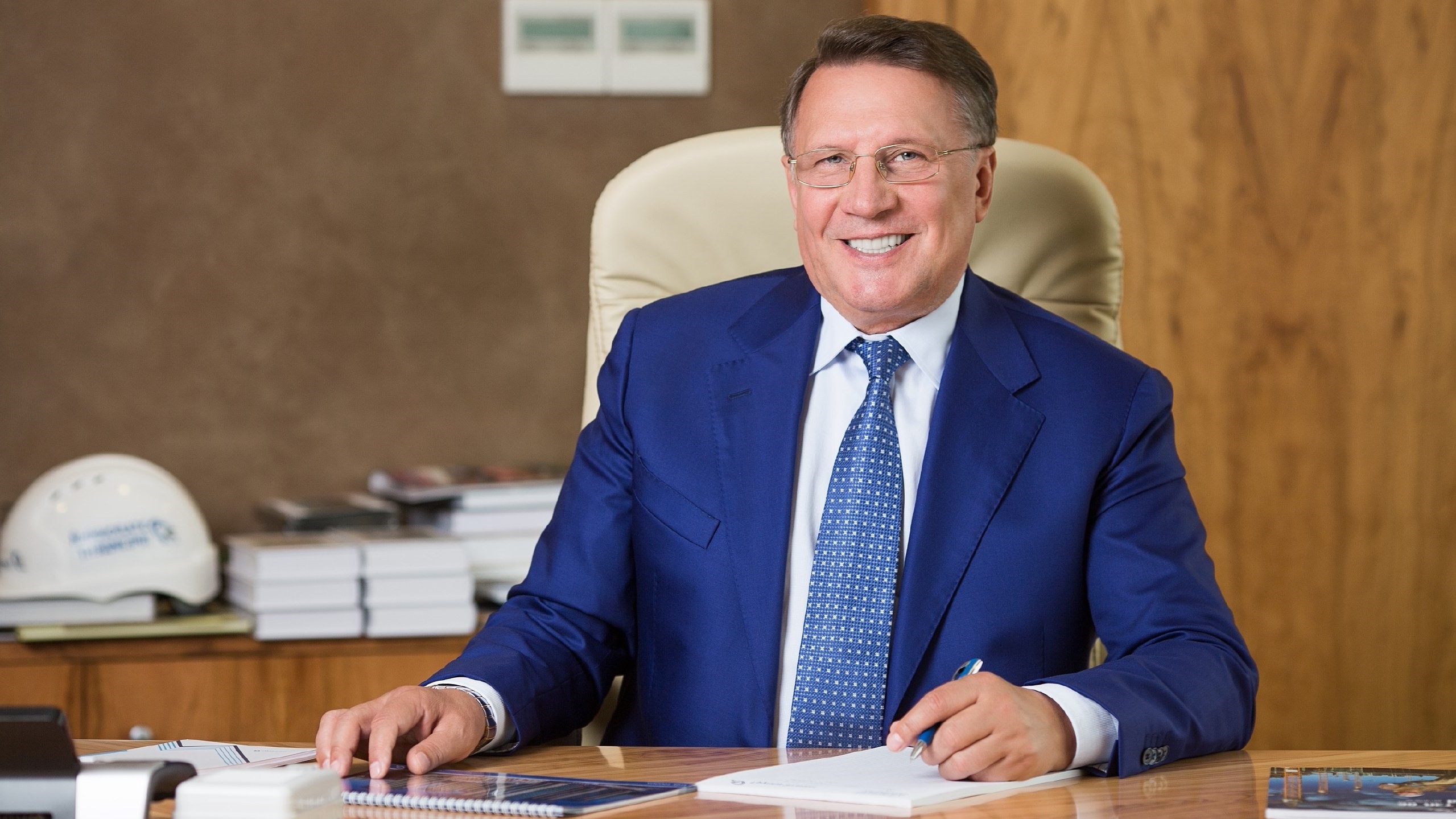 Вячеслав Заренков: О пользе афоризмов, важности профсоюзов и благотворительности