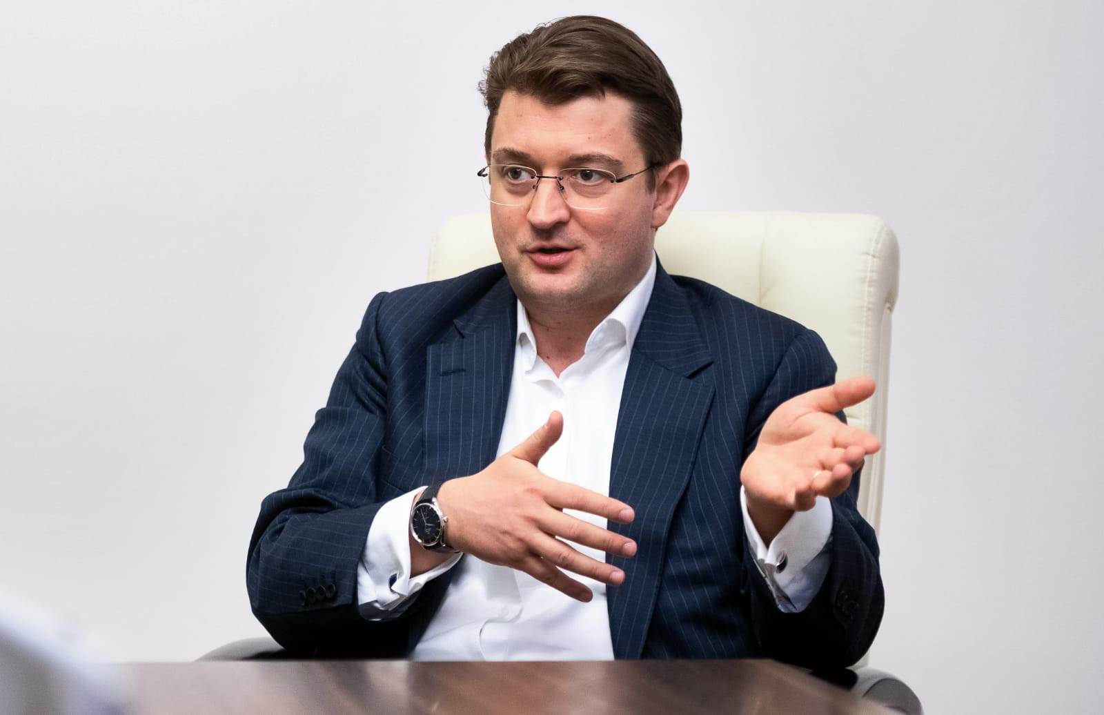 ЕГОР НОСКОВ: о работе с Олегом Тиньковым*, бандитских 1990-х и инвестициях в кино