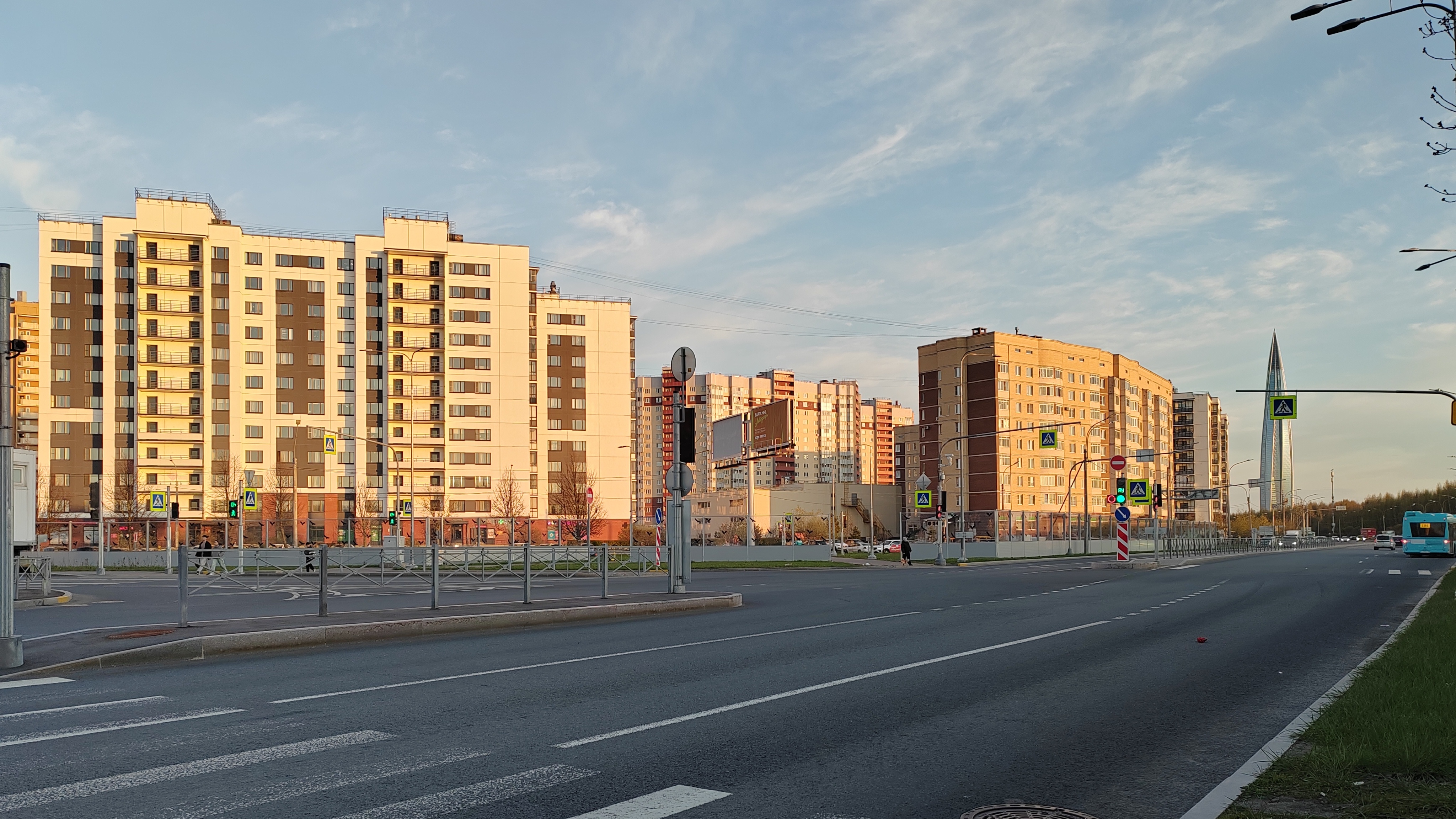 Ставка ЦБ и ограничения программ с господдержкой: где выход из ипотечного тупика