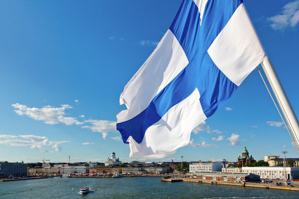 О мечте петербуржцев уехать в Финляндию и нежелании покупать там жилье