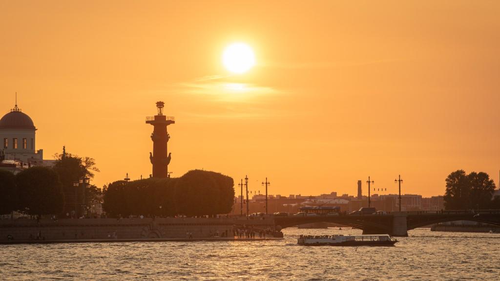 В Петербурге испытали суда для доставки бюллетеней в труднодоступные районы