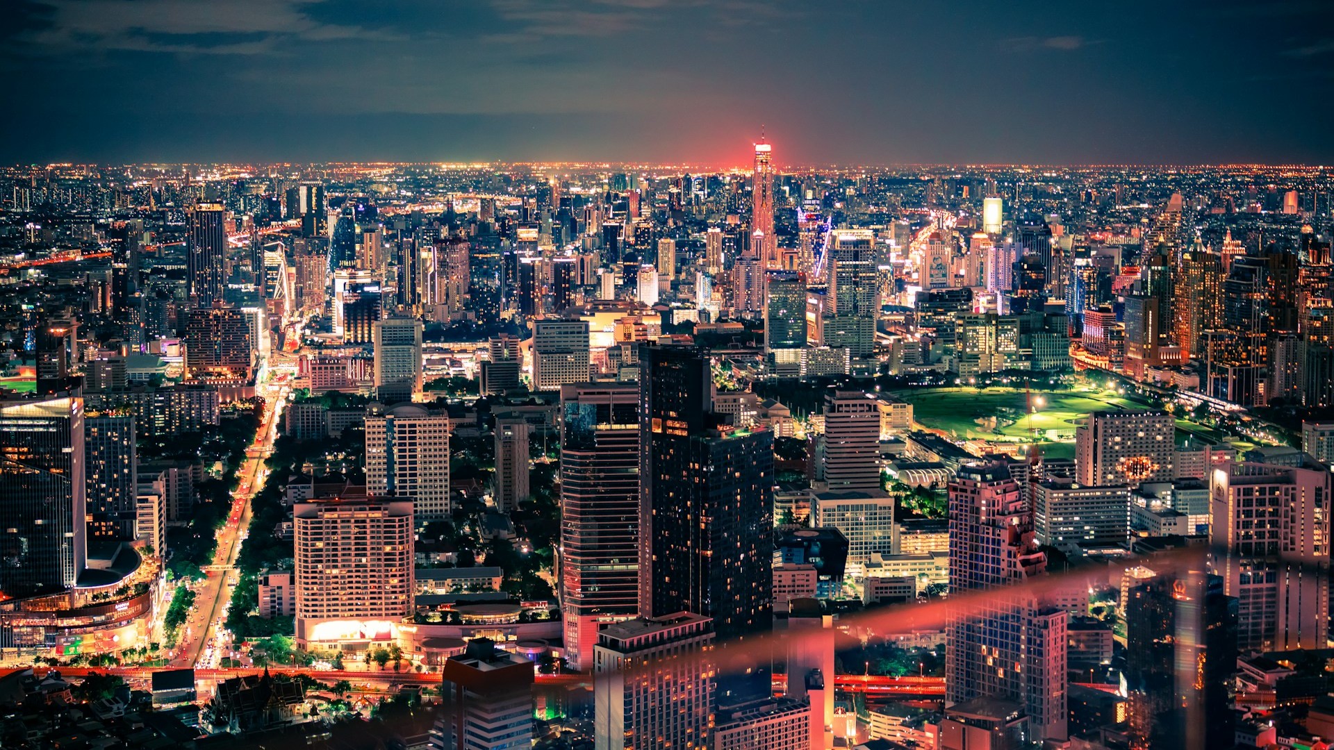 Тайский рай и алтайская сказка: путешествие без границ