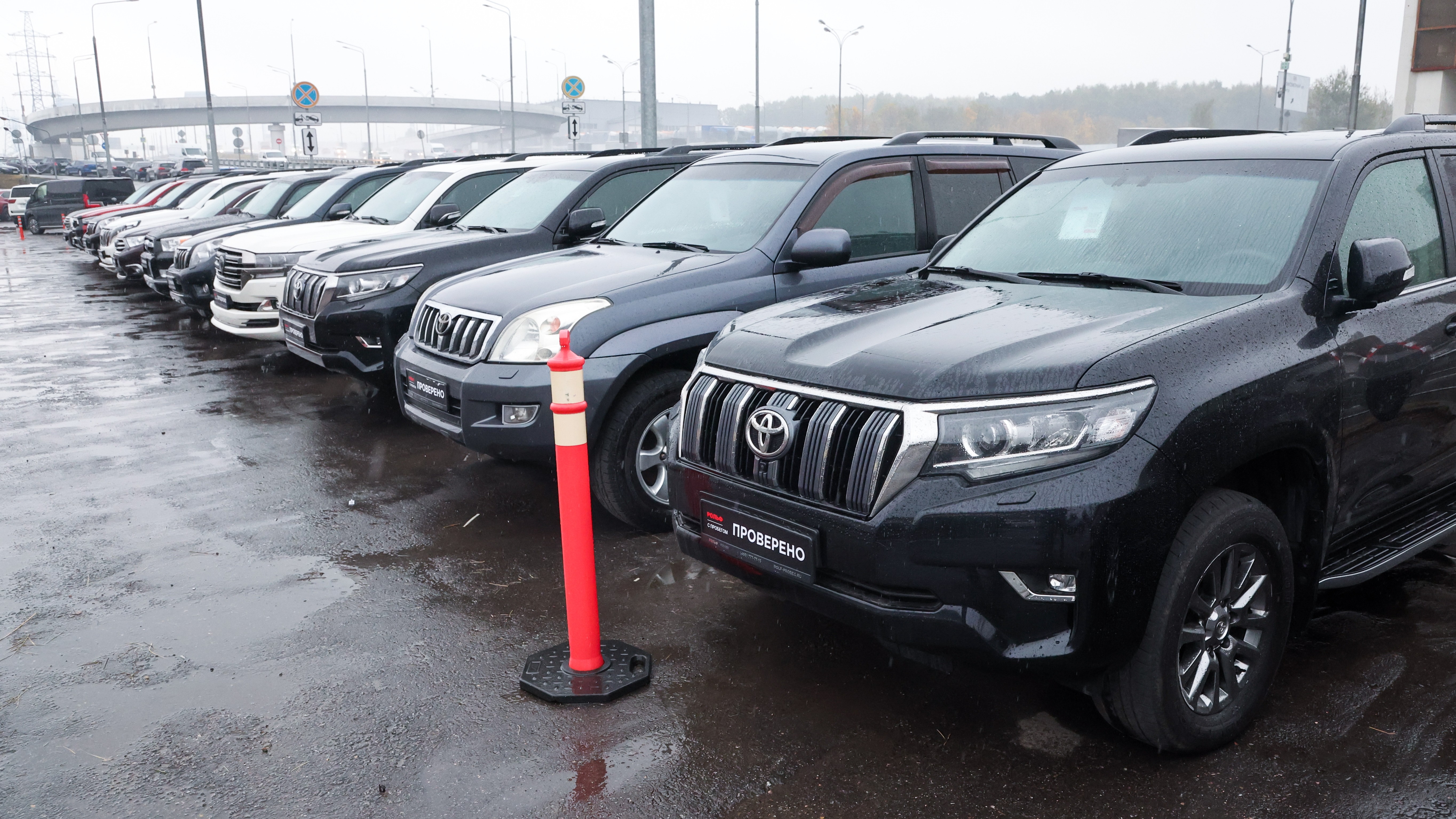 Средняя стоимость автомобилей с пробегом в Петербурге зимой снизилась на 2%