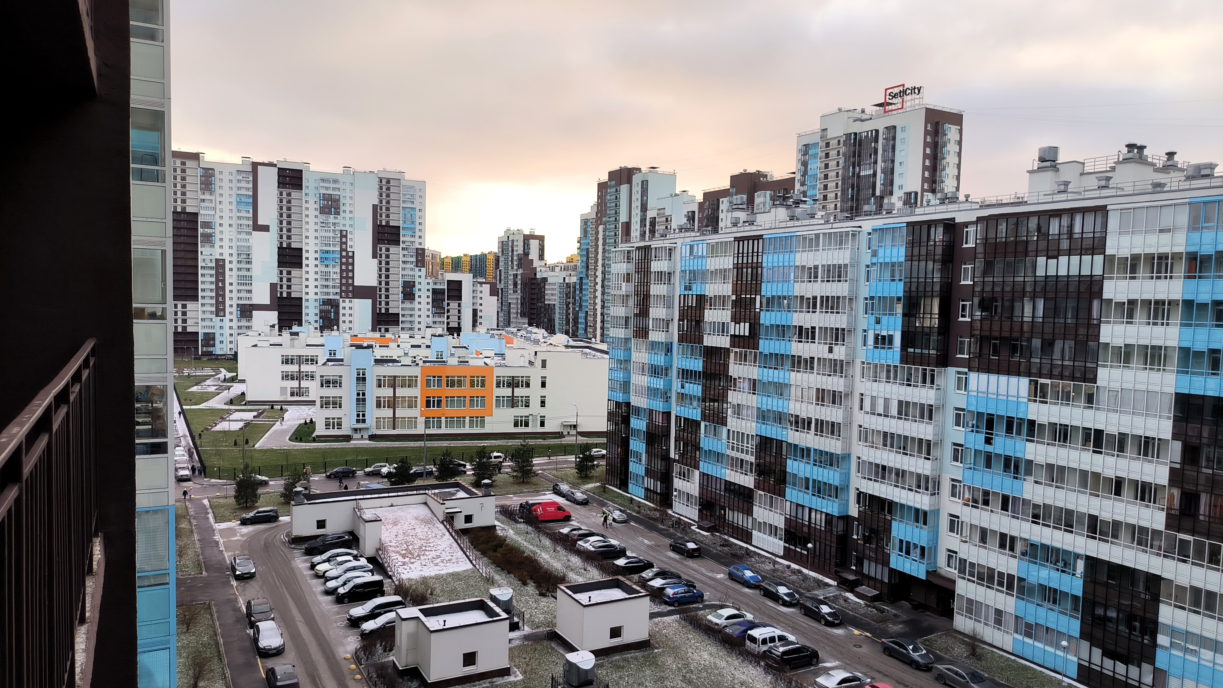 Спрос на покупку однокомнатных квартир в Петербурге вырос на 25%