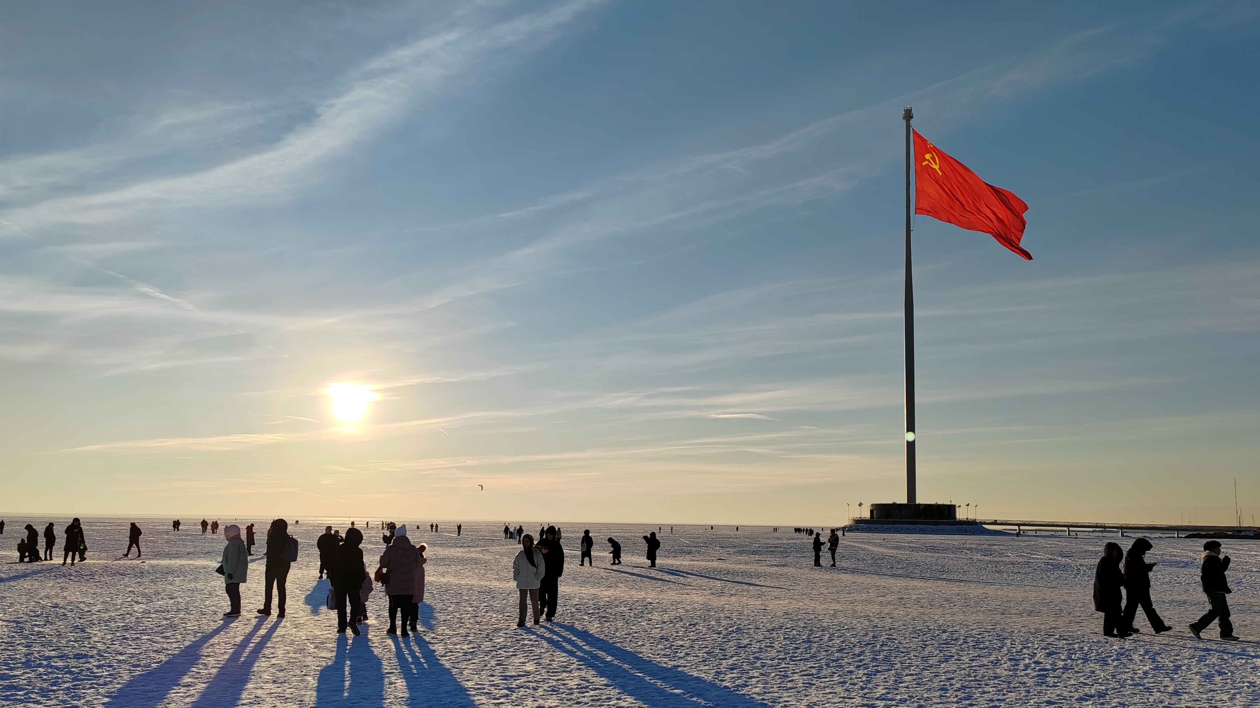 В Петербурге объявили «желтый» уровень опасности из-за слабого ветра