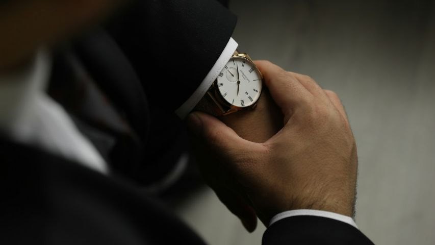 Каждый десятый петербуржец перестал задерживаться на работе благодаря ИИ