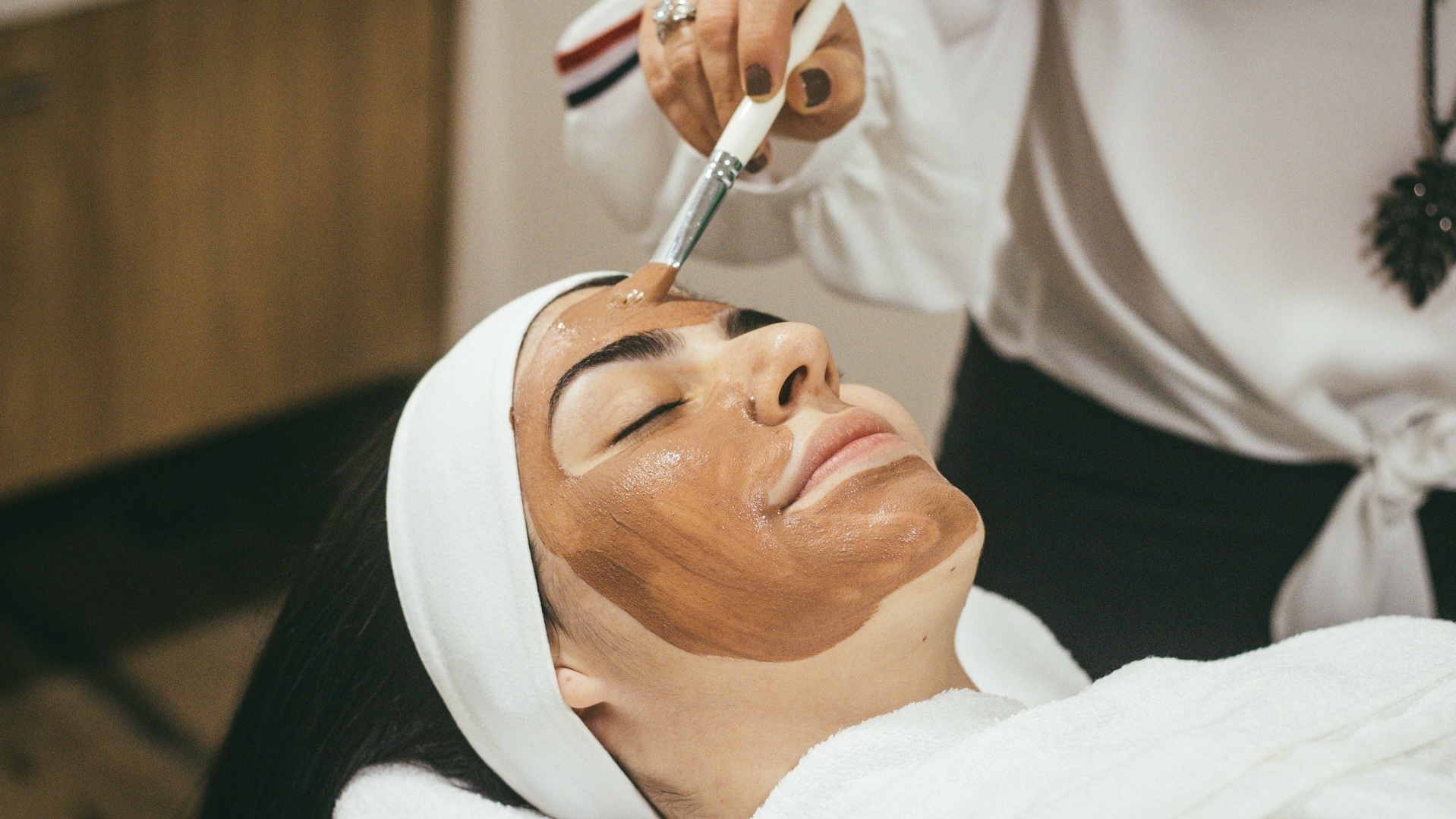 Владельцы бань и спа-салонов в Петербурге фиксируют спад посетителей