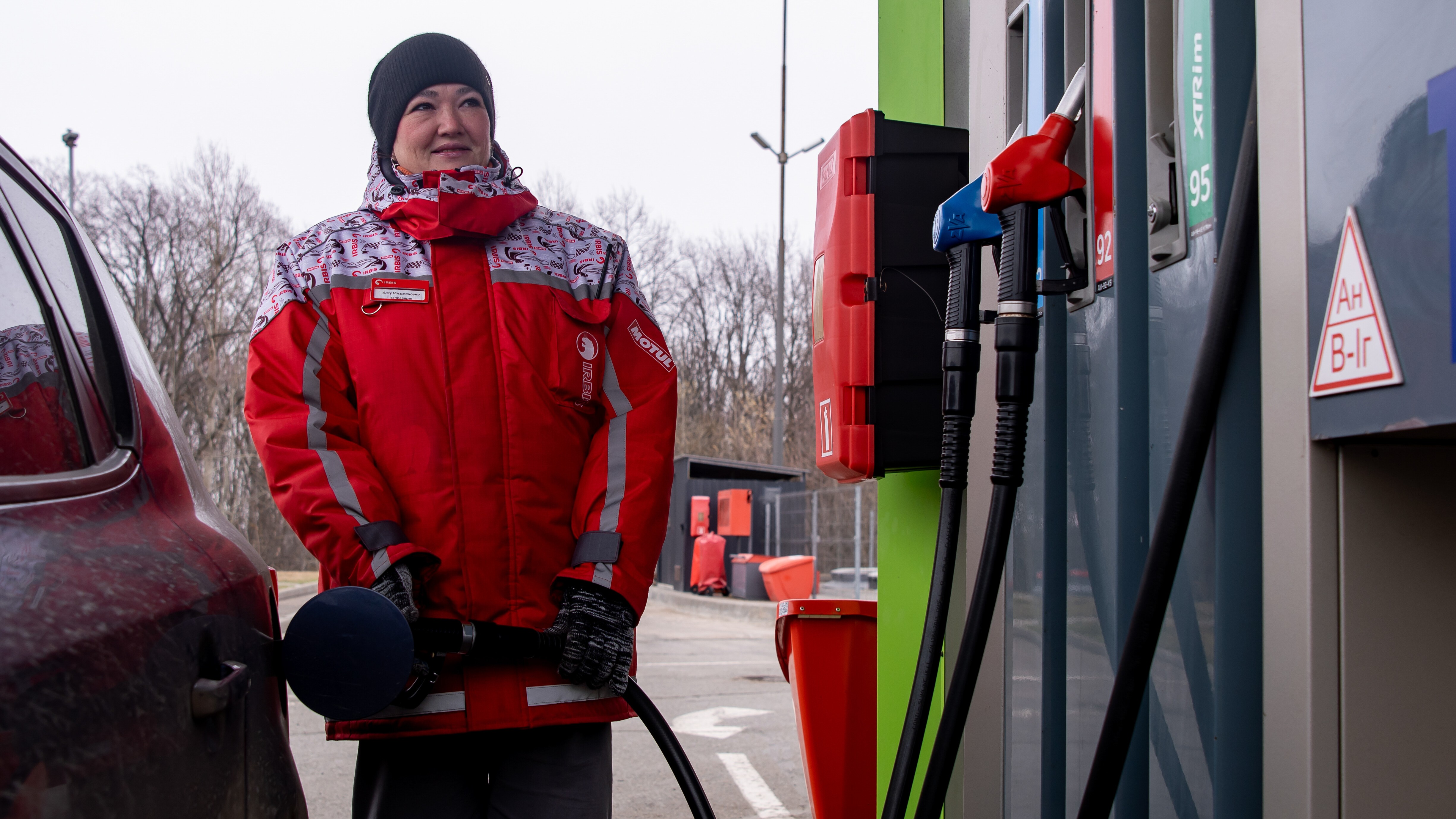 Бензин в России за неделю подорожал в среднем на 12 копеек