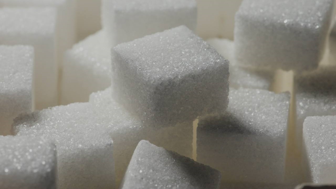 Биржевые цены на сахар в мире готовятся показать сильнейший недельный рост