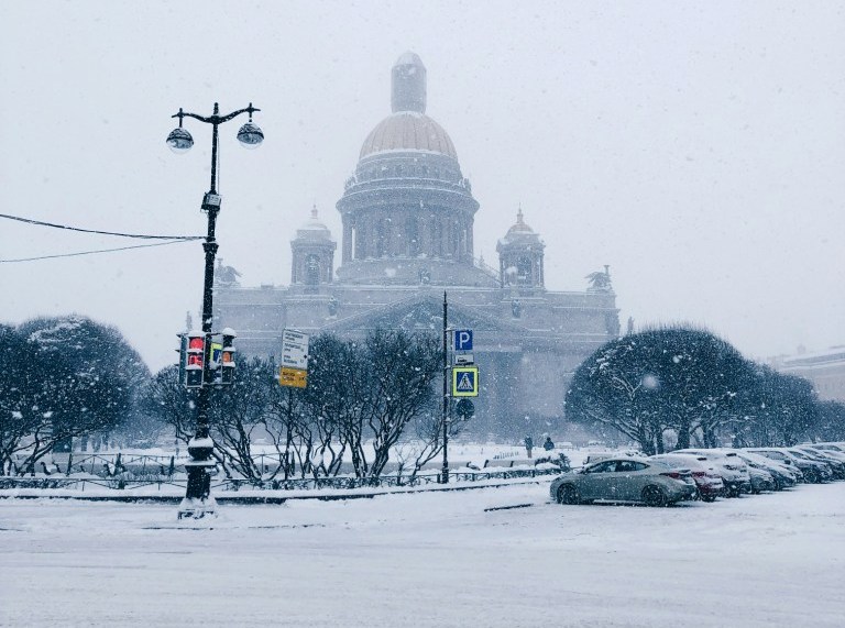 «Оранжевый» уровень погодной опасности продлится в Петербурге до 3 января