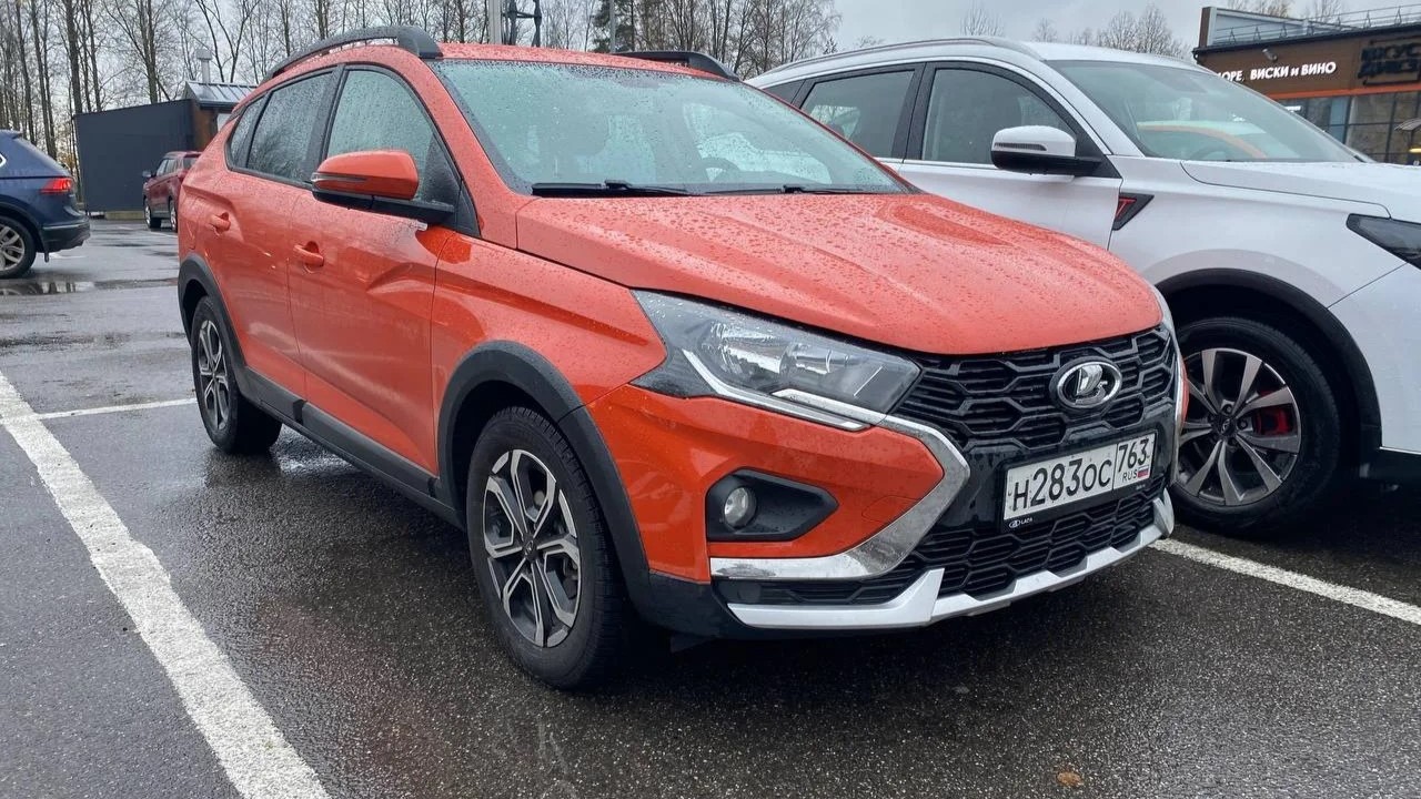 Тест-драйв Lada Iska SW Cross: яркий кросс-универсал из Тольятти