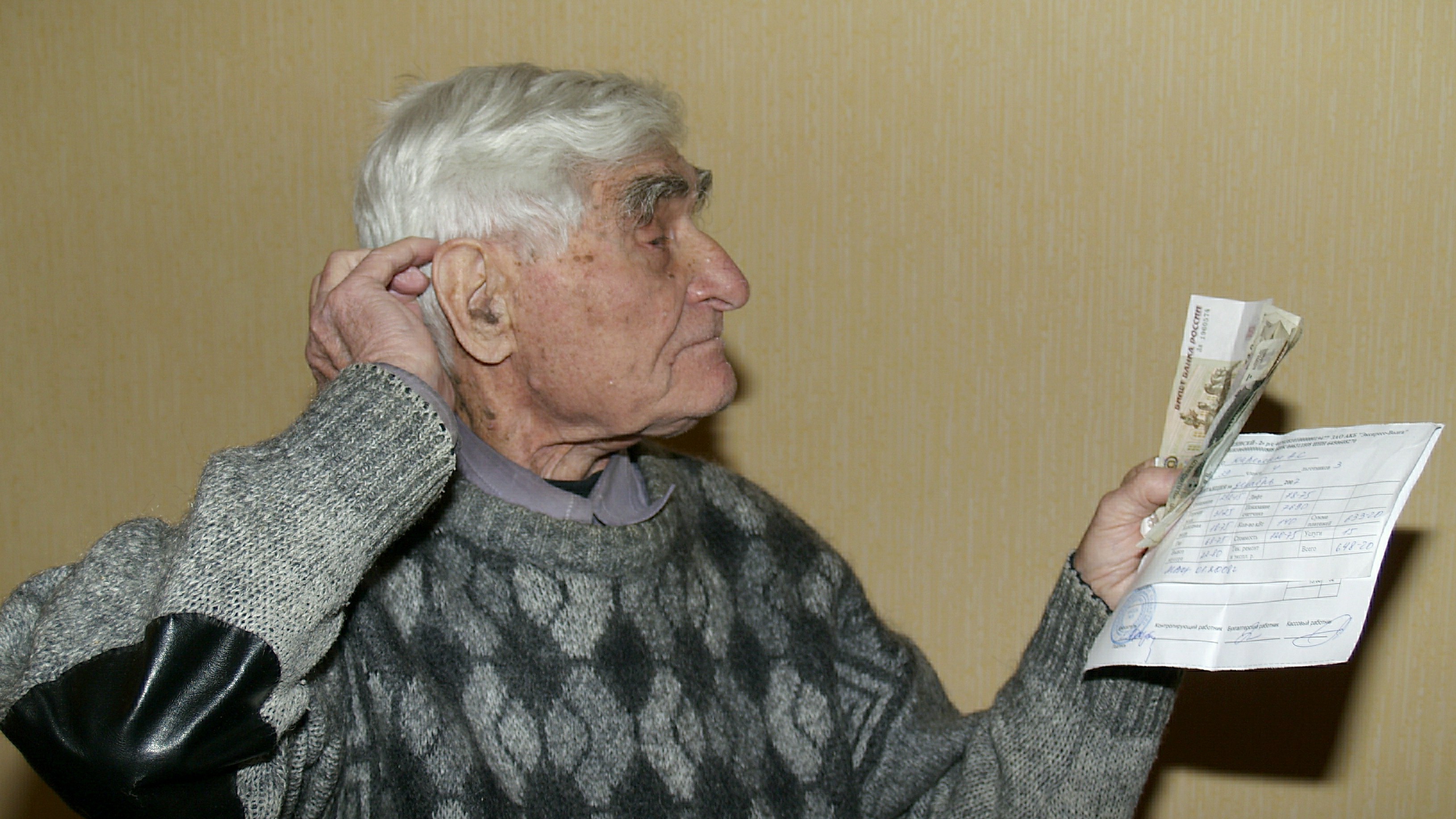 Путин призвал обеспечивать рост доходов граждан