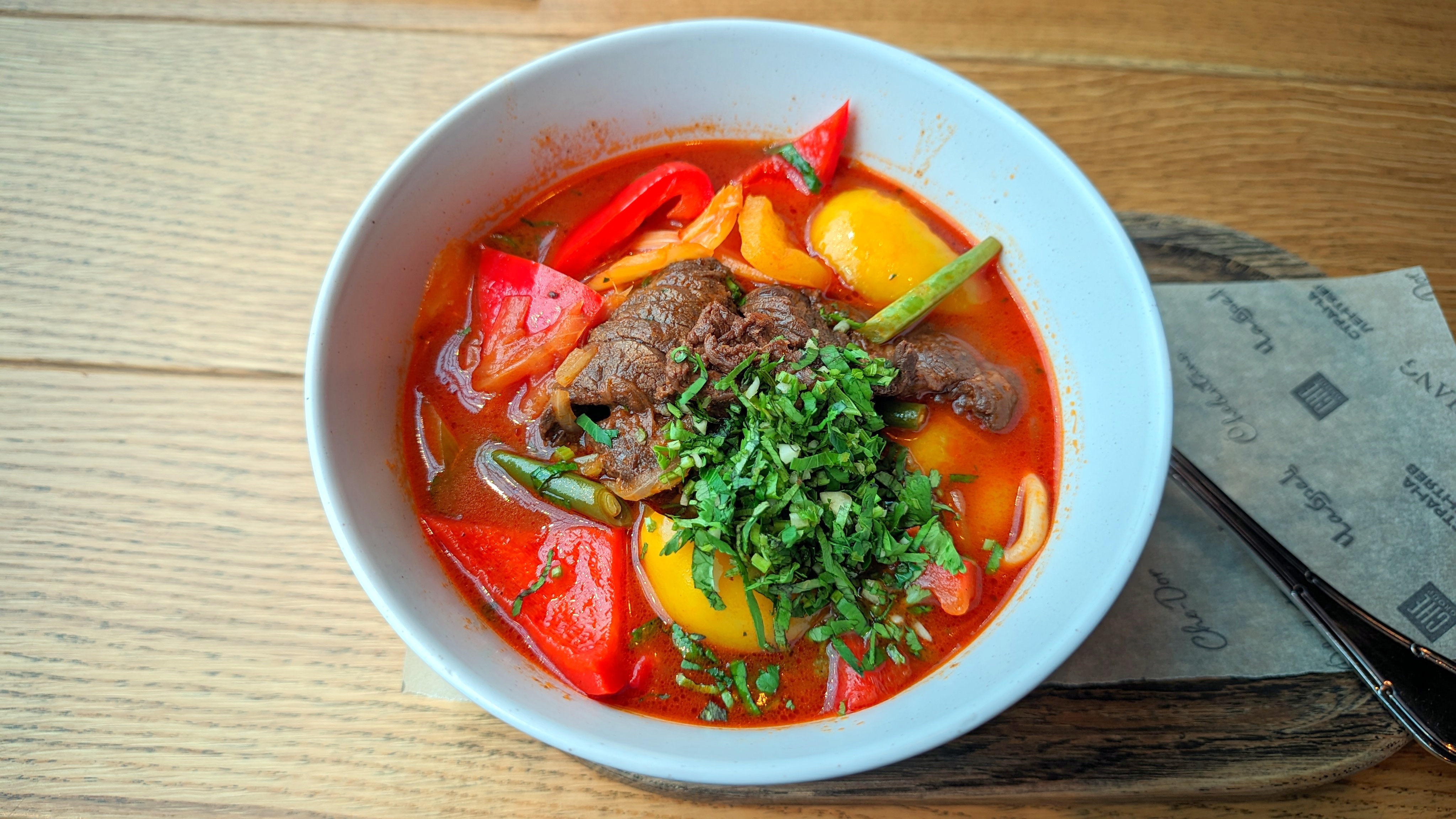 Ресторан «Чабрец» в ТРЦ «Голливуд»