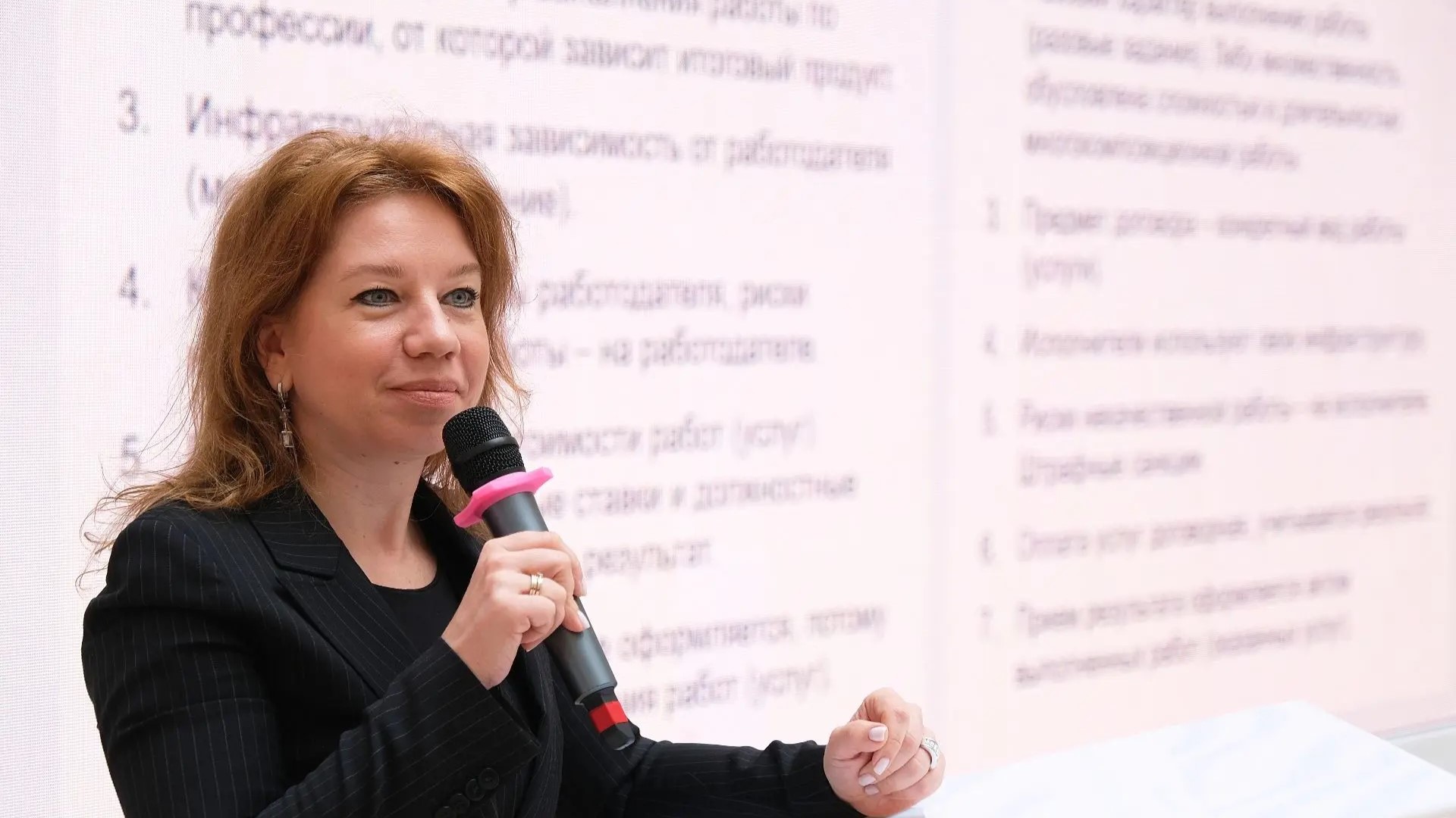 Замглавы УФНС Лебедева рассказала об особенностях уплаты НДФЛ за 2025 год