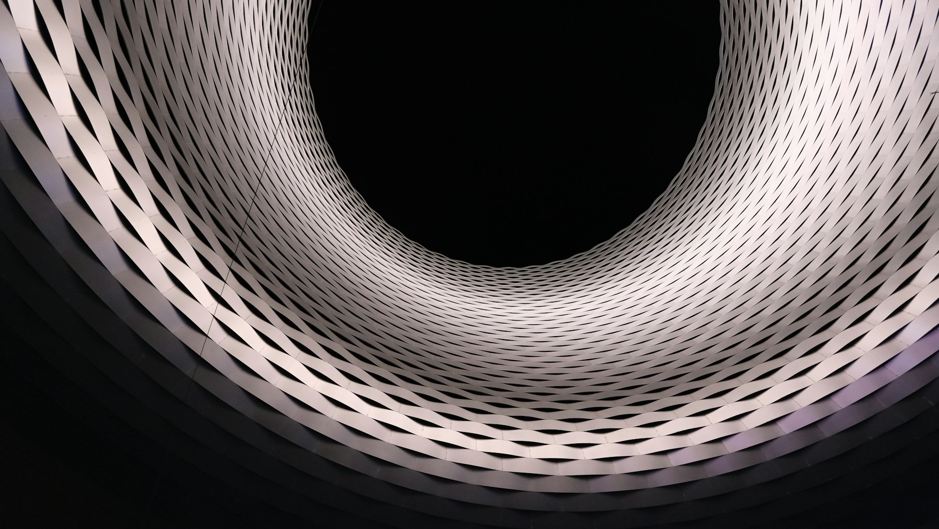 Новости компаний: «Эталон», «Воздушные Ворота Северной столицы», «Знамя Труда Рыбацкое»