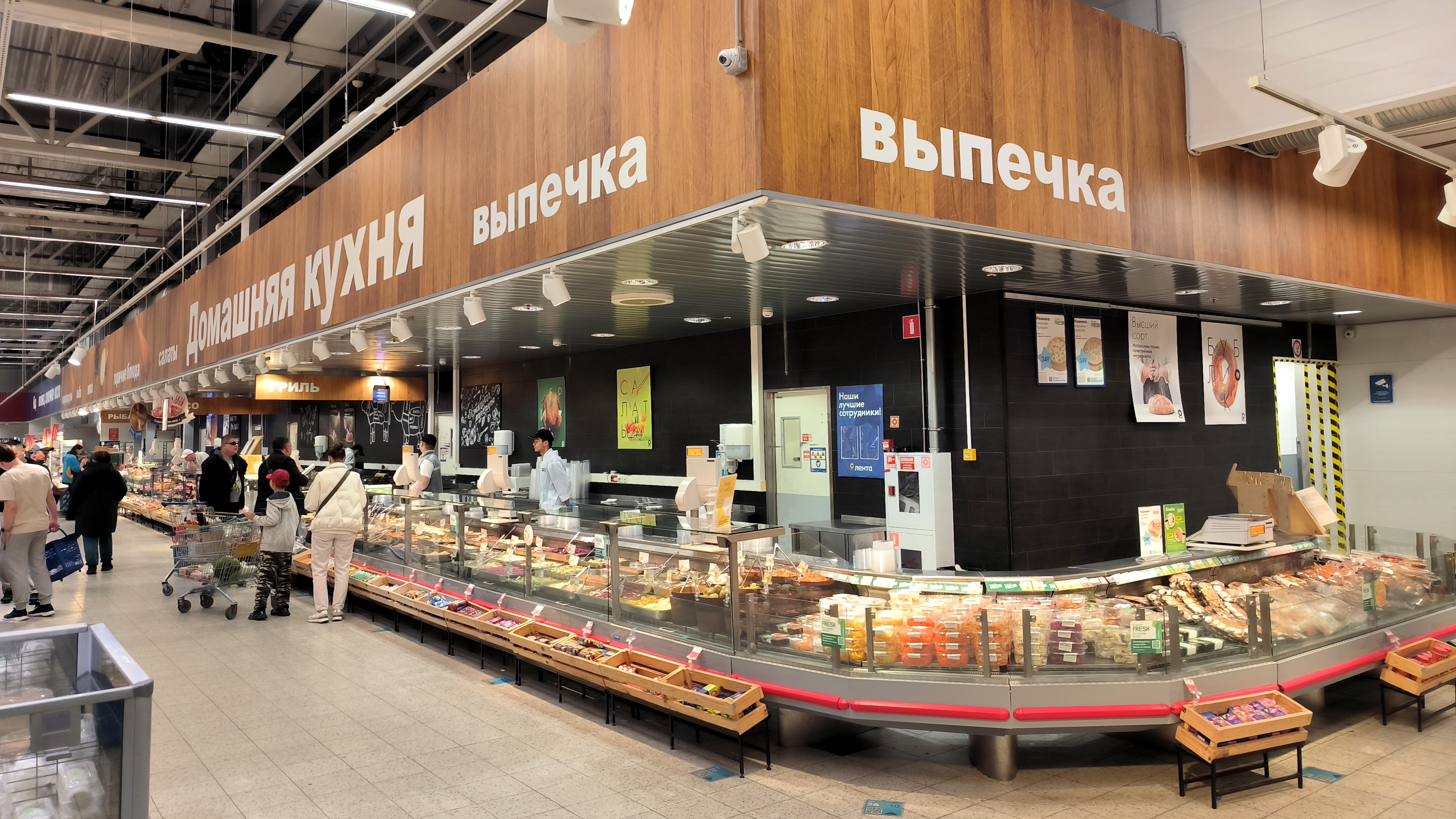 Спрос на готовую еду в Петербурге вырос почти на 20%