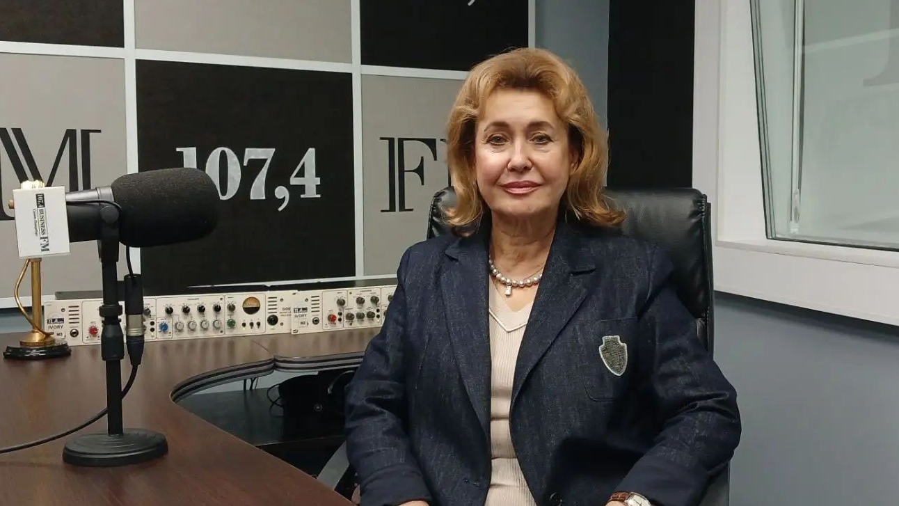 Ирина Иванова: налоговая реформа, бюджет Петербурга, запрет комсомольского митинга